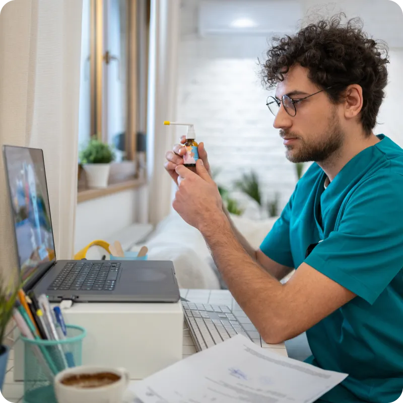 A patient and a nurse practitioner stay in EPCS and HIPAA compliant with Duo&rsquo;s MFA and access control solutions